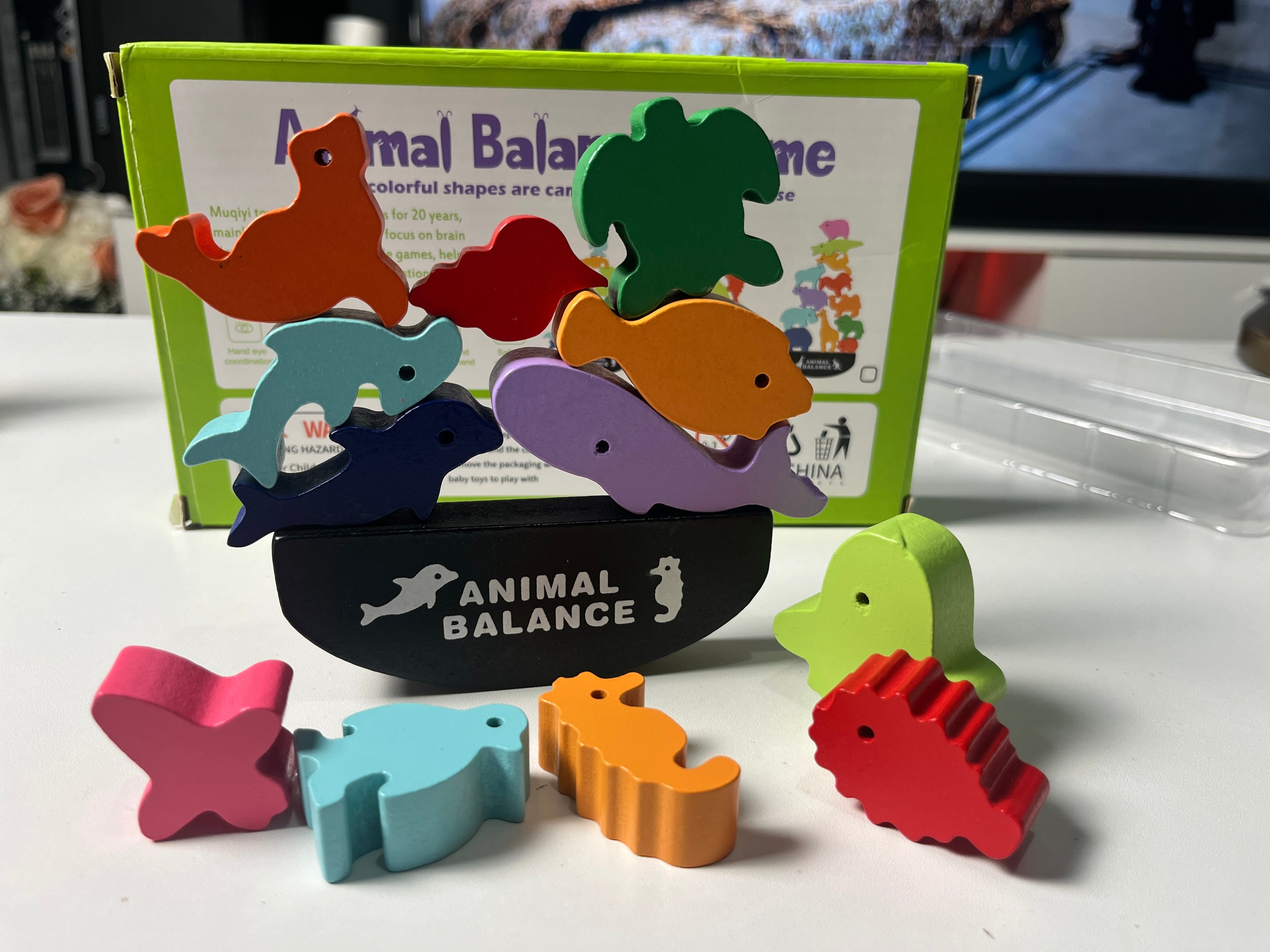 Sea animal balance game